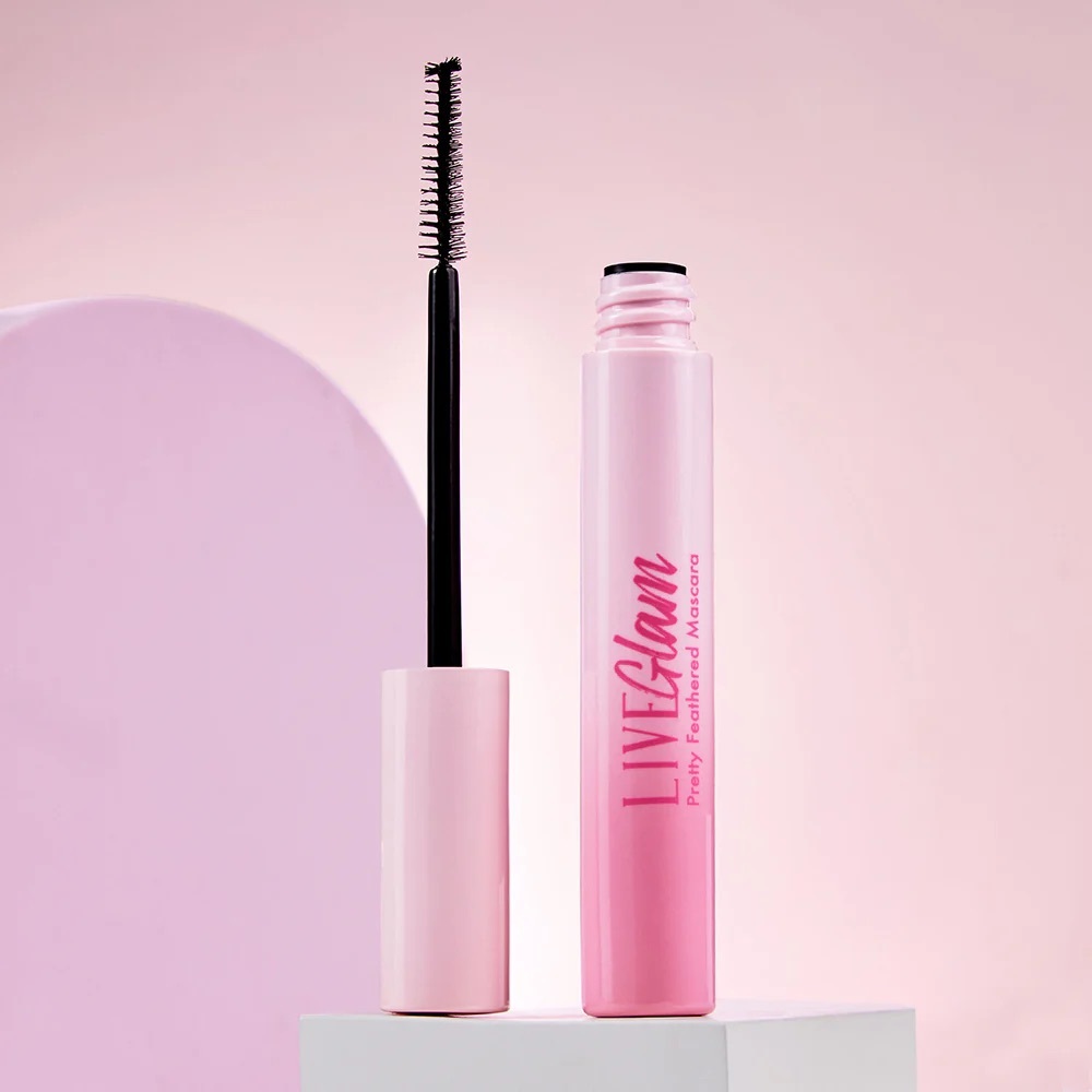 🩷🆕🩷 LIVEGlam Pretty Feathered Mascara “Black”